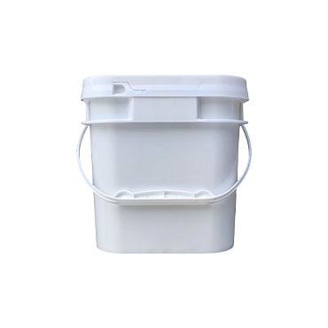 1 gallon (5 liter) square bucket