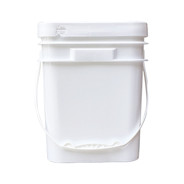 4 gallon (15 liter) square bucket