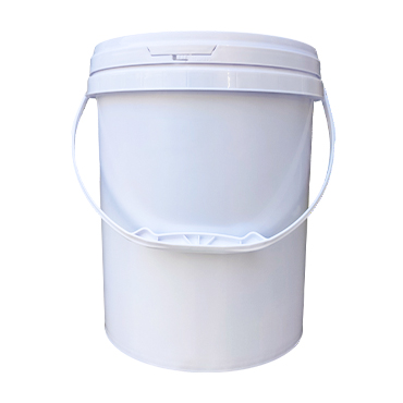 4.7 gallon (18 liter) bucket with lid